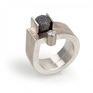 Ringe (2 stk) i sølv og hvidguld med diamant/rådiamant, Josef Koppmann